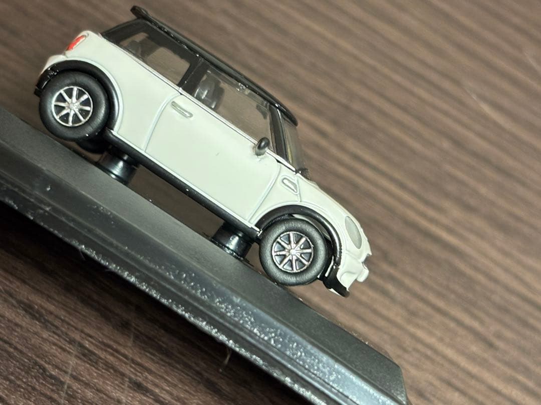 MINI COOPER ミニクーパー（ホワイト）ミニチュアカー