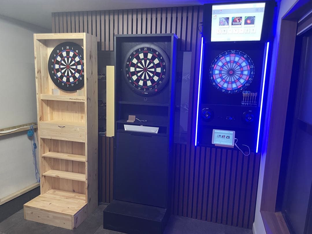 オーダーメイド　ダーツ台　収納スペース付き【引き取り限定】