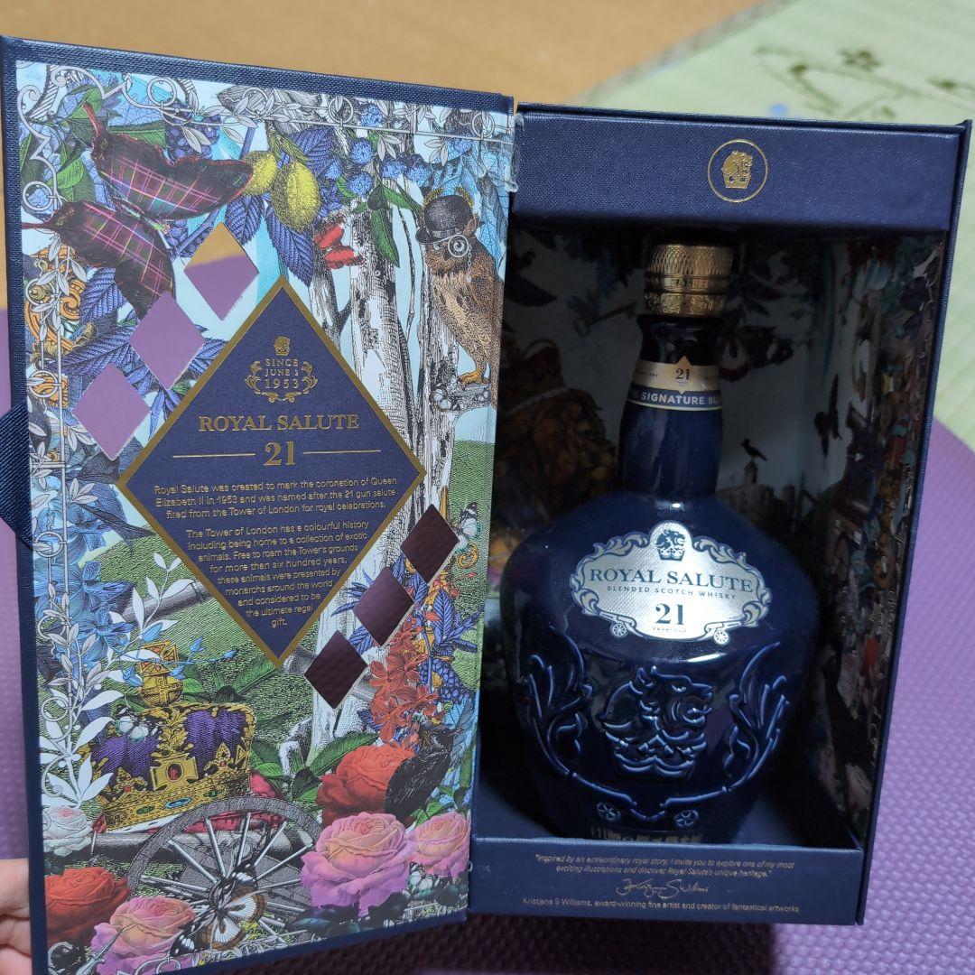 ROYAL SALUTE 21年 ブレンデッドスコッチウイスキー 空瓶と箱 - メルカリ