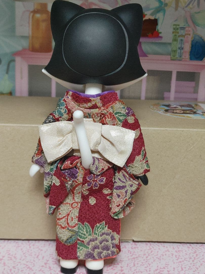 猫キャラクター 着物 フィギュアきせかえ人形 DOLL ニッキ　着物　セキグチ