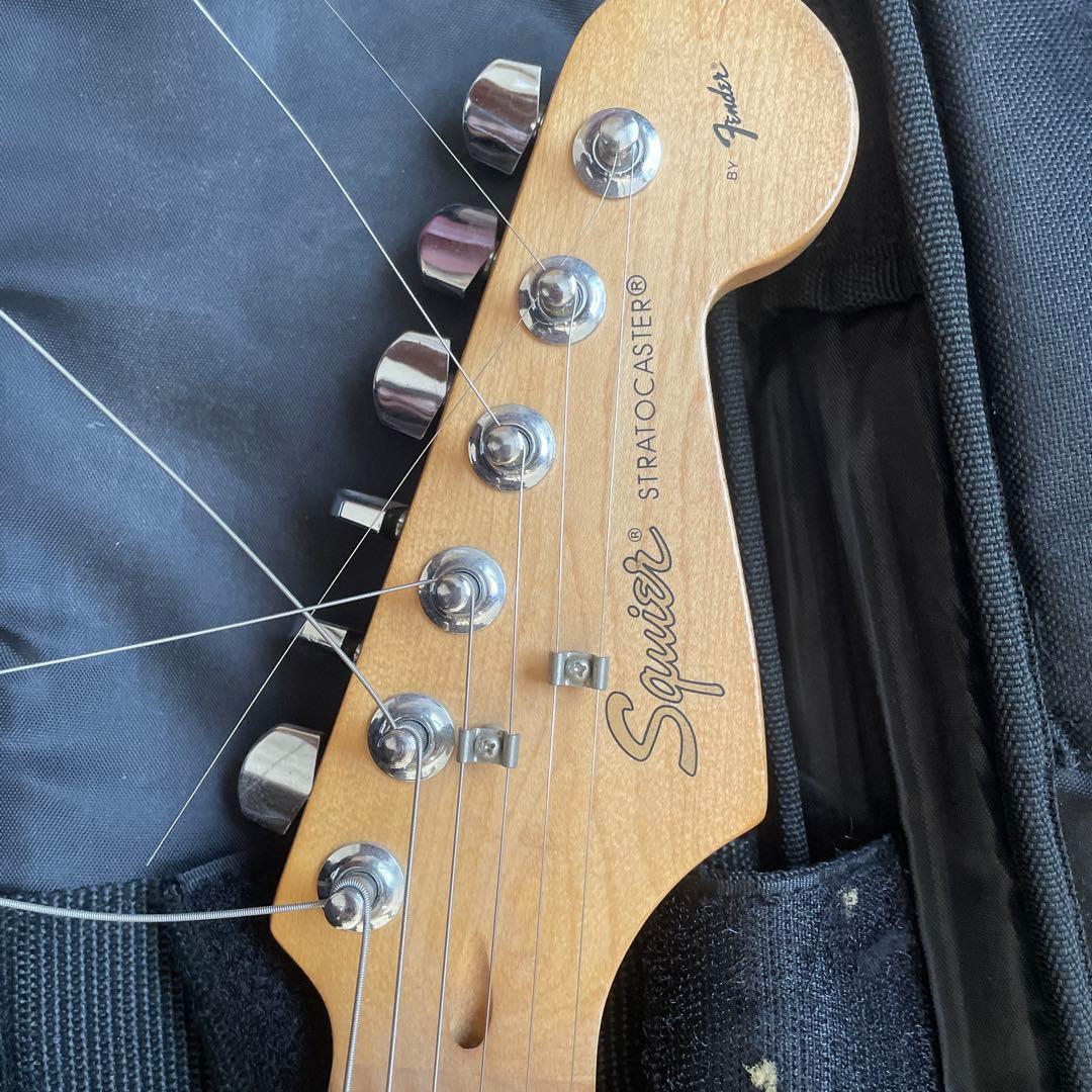 Squier Stratocaster エレキギター