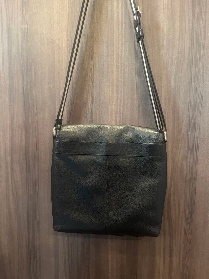 COACH チャールズ スモール メッセンジャー ショルダー バッグ レザー