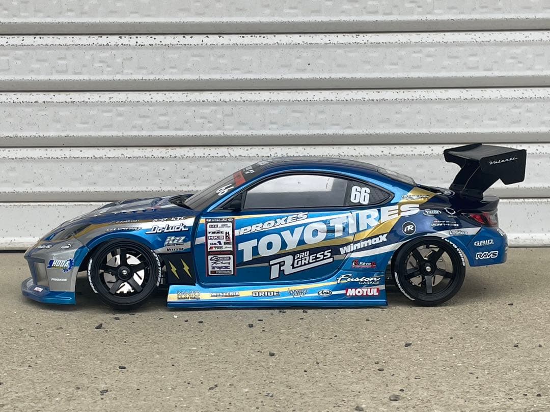 2024 SHIBATA GR86 D1GP TOYO仕様 塗装済未走行ボディ - メルカリ