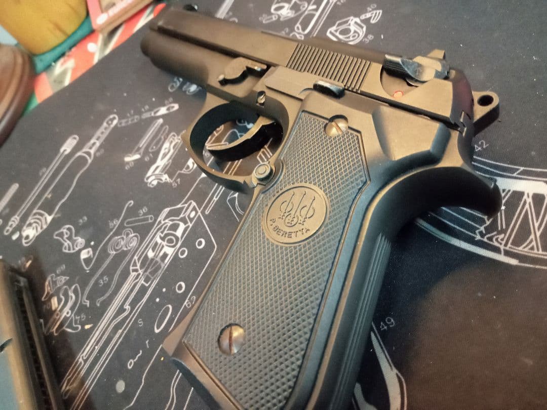 KSC M9 M92F HW ヘビーウェイト システム7 マグ3本 実物グリップ