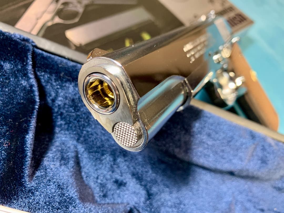 東京マルイ コルト・ガバメント Series'70 ニッケルフィニッシュ