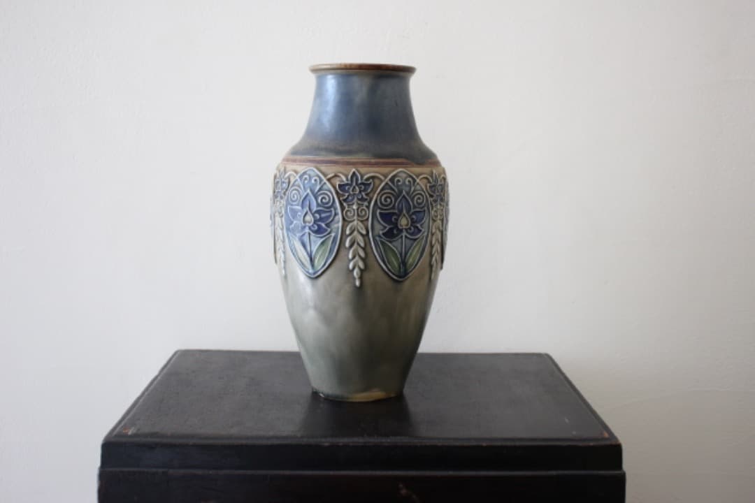 アンティーク ロイヤルドルトン アール・ヌーヴォー 花瓶 フラワーベース