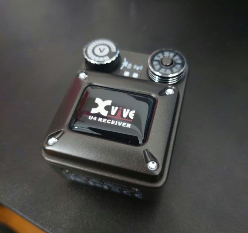 その他 Xvive XV-U4R