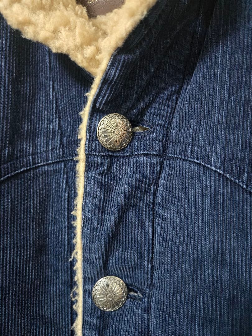 TMT (ティーエムティー) のヴィンテージ・スラブコーデュロイボアランチコート