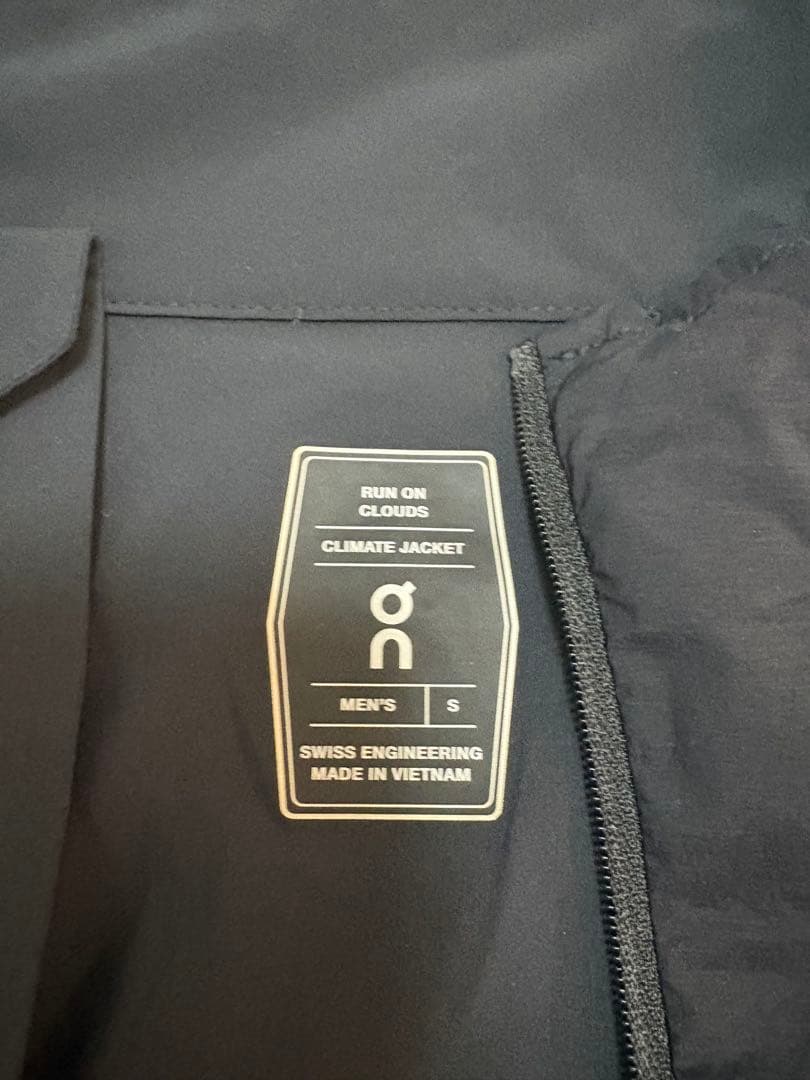 ま*ー様 On Climate jacket クライメイトジャケット ランニング