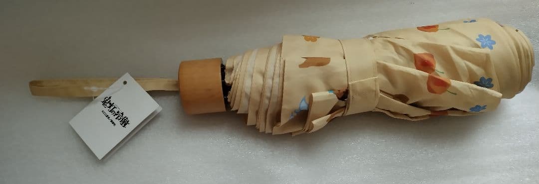 e＋＋鬼灯の冷徹＋＋ シロ & 柿助 & ルリオ & 芥子 折りたたみ傘