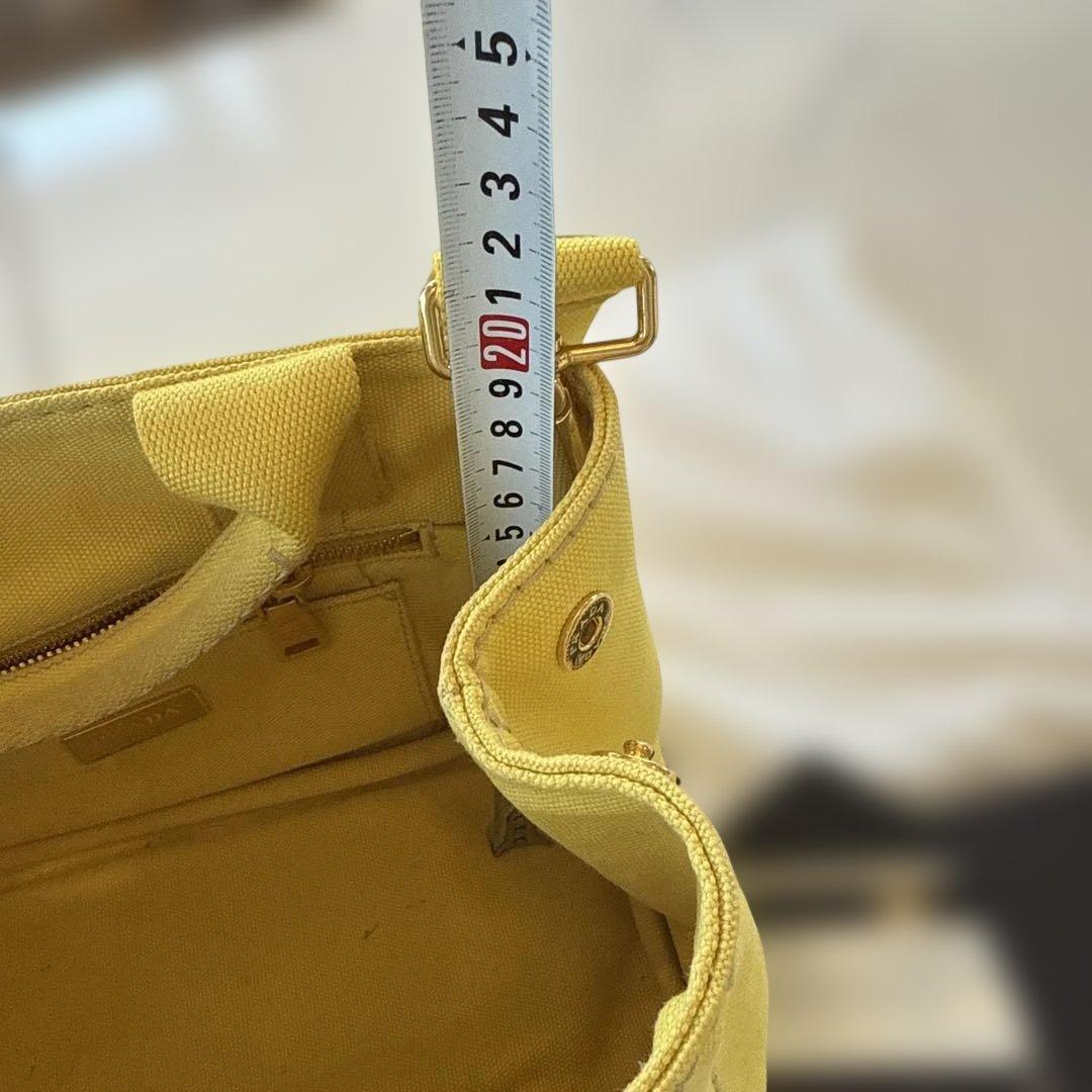 PRADA イエロー ショルダーバッグ　お値下げ