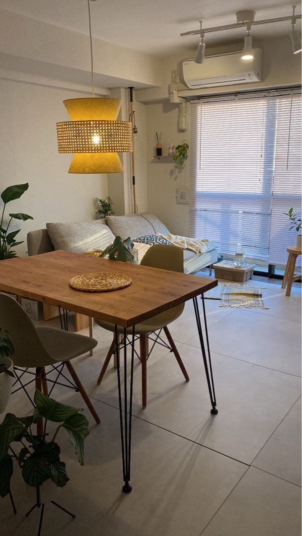 LOWYAダイニングテーブル120cm