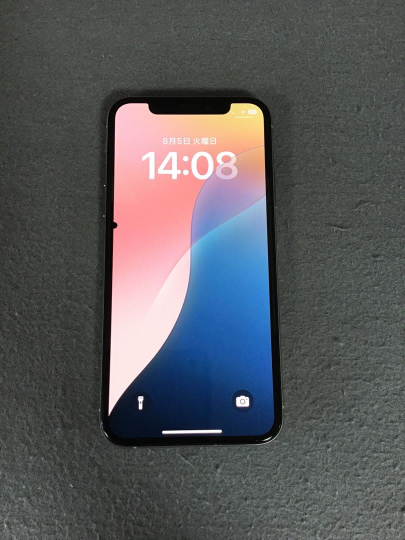 iPhone 11 128GB PRODUCT RED 美品 本体のみ 解除済み