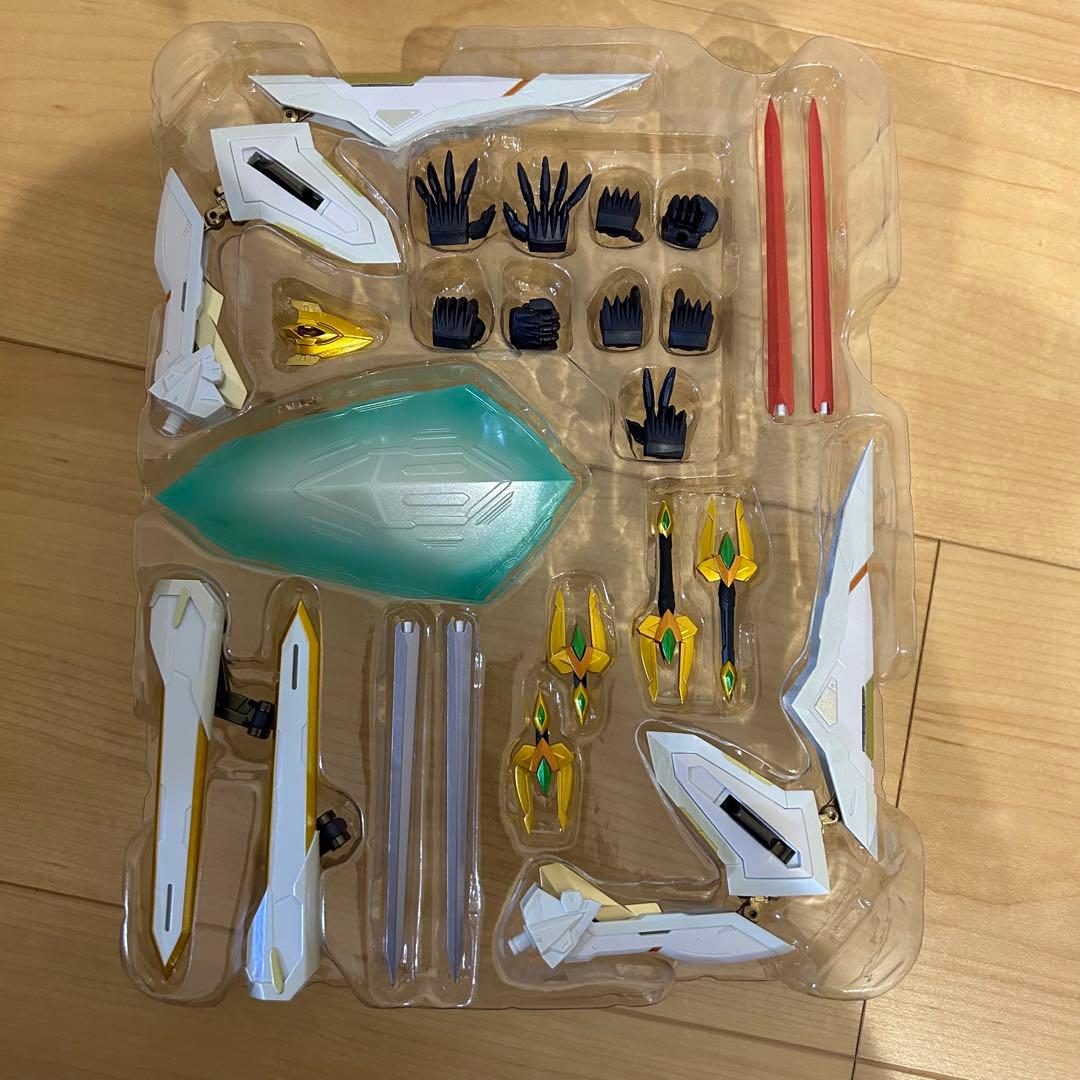 マ*ン様 メタルビルド 紅蓮聖天八極式 ランスロット アルビオン 2体セット