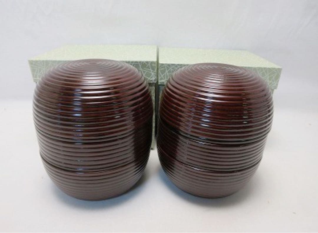 未使用 茶道具 木製溜塗 信玄三段弁当 2客揃 千筋 内朱