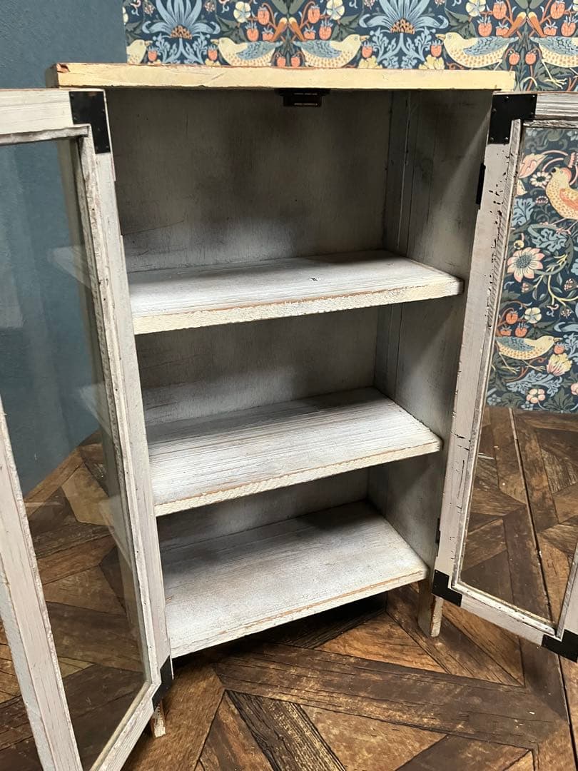 sarah様専用＊キャビネット 飾り棚 インテリア 白家具 ショーケース