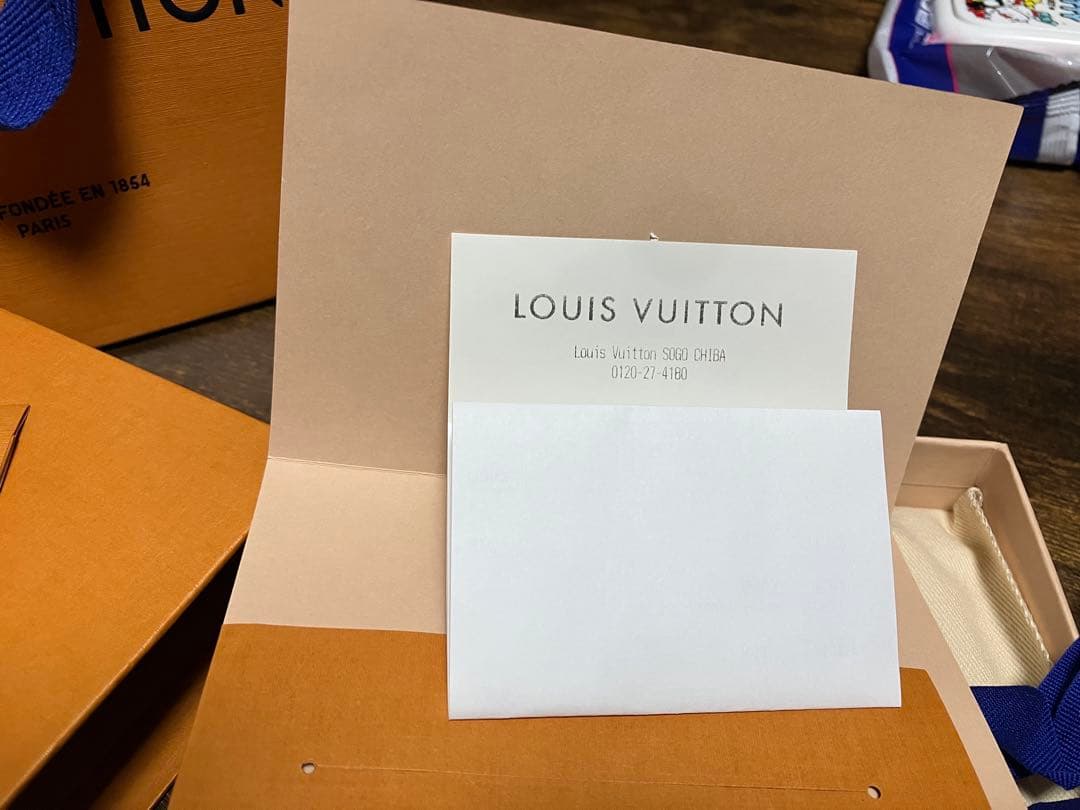 Louis Vuitton ピンク ケース