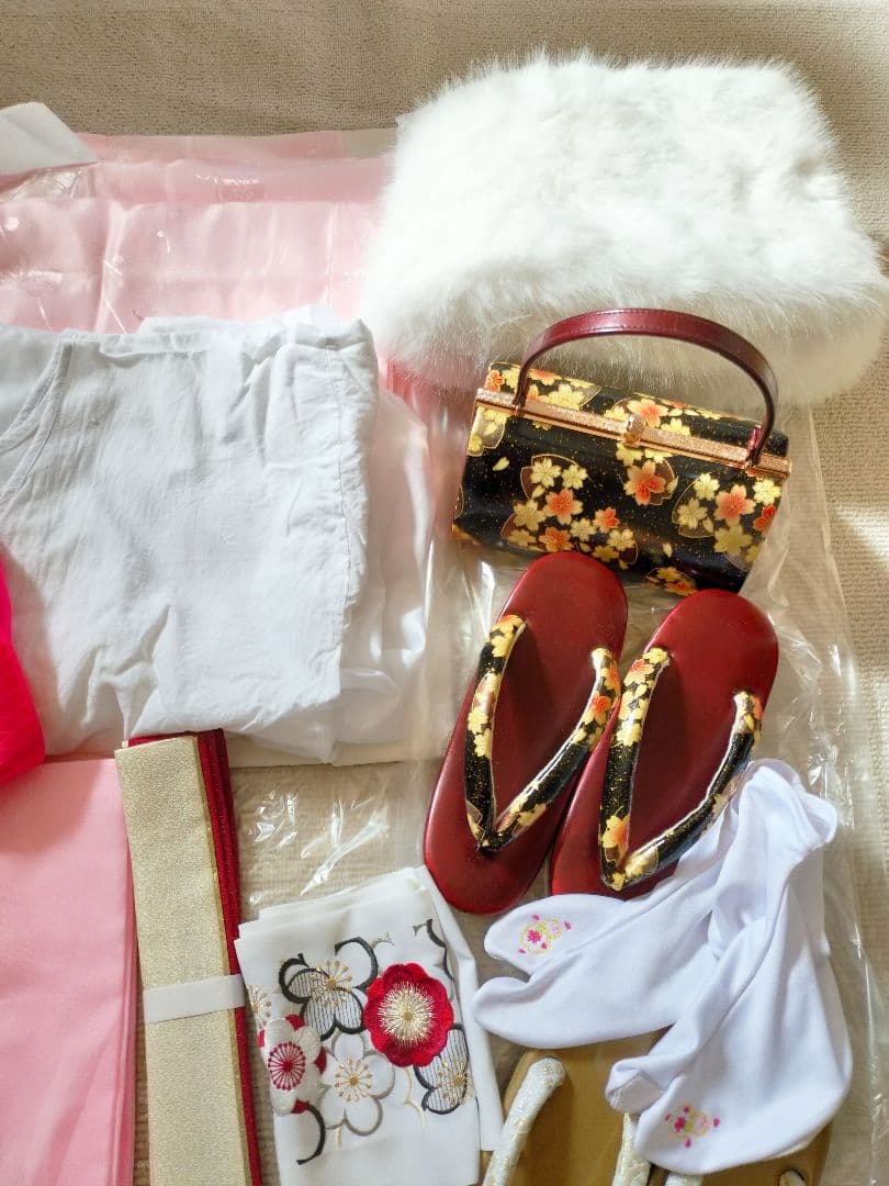 コタ様専用 成人式振袖フルセット 黒地ピンク舞桜 金市松袋帯