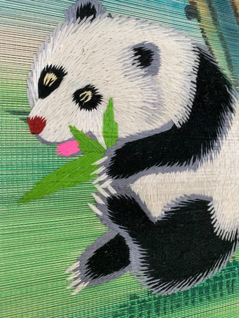 壁掛け飾り　新品　パンダ竹連画。送料無料　壁掛け輪