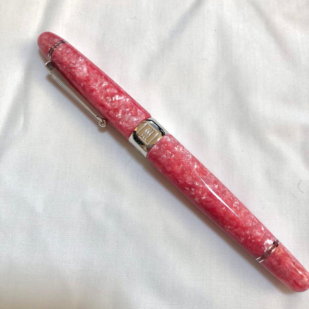 新品】DELTA デルタ万年筆 ラ・ピアッツェッタ エージド・ピンク EF