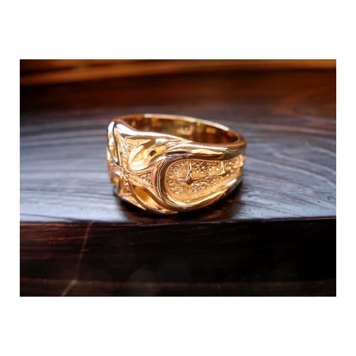 雨畑真石 大型硯 景色良好 貴重品 花梨箱共