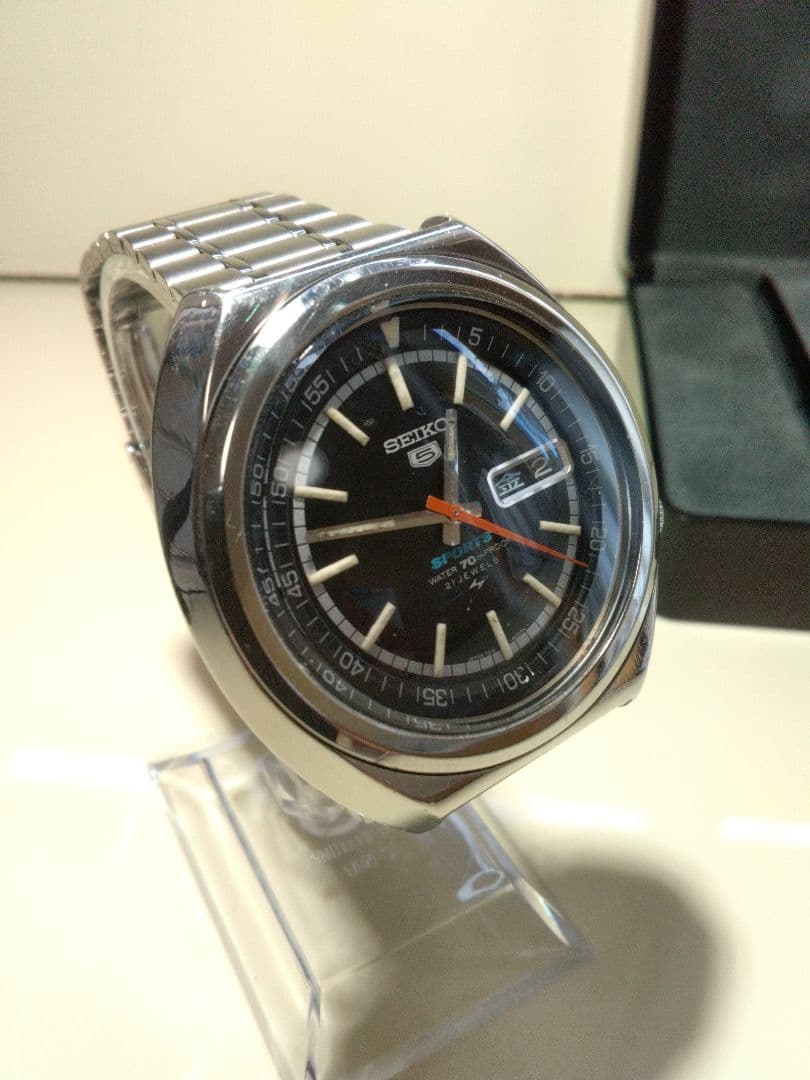 セイコー5スポーツ 7019-6010 精度良好