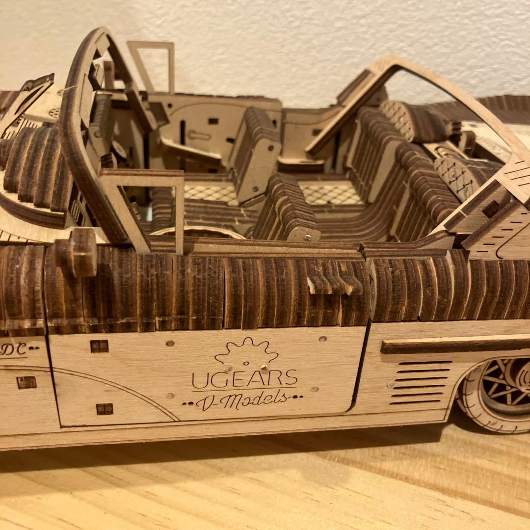 ユーギアーズ 木製オープンカー模型 完成品