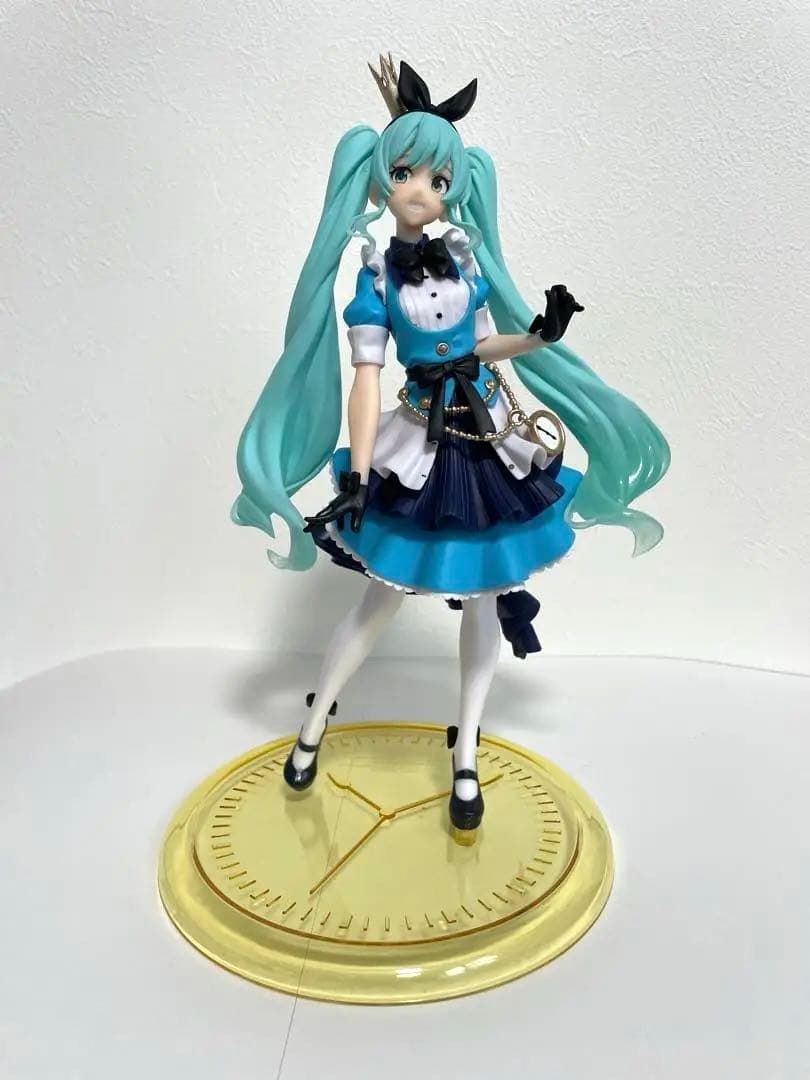 初音ミク フィギュア 12体まとめ売り - メルカリ