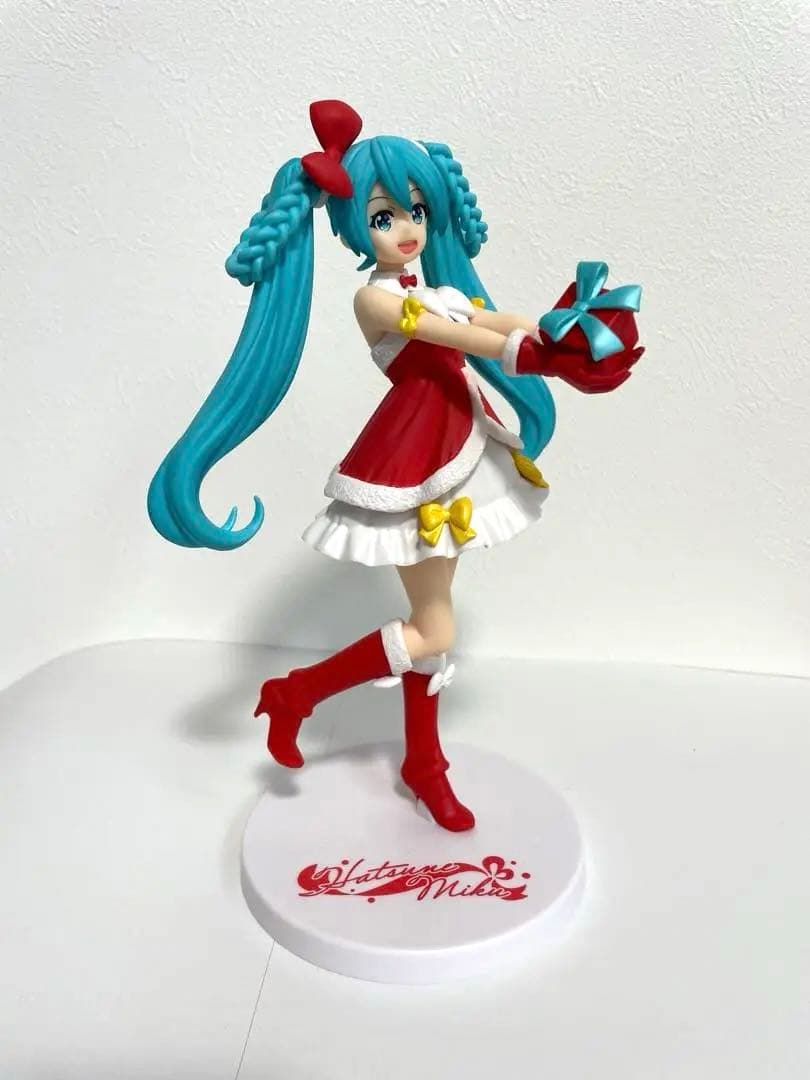 初音ミク フィギュア 12体まとめ売り - メルカリ