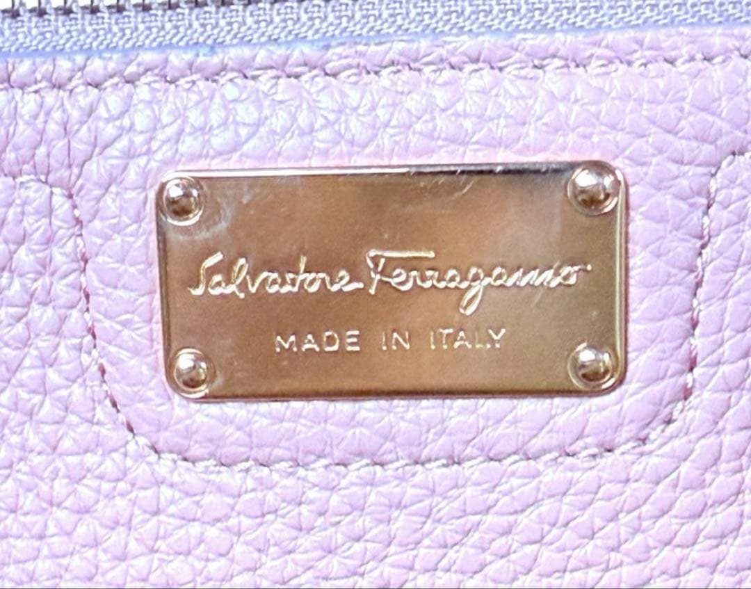 フェラガモ、エイミーピンク レザー トートバッグ