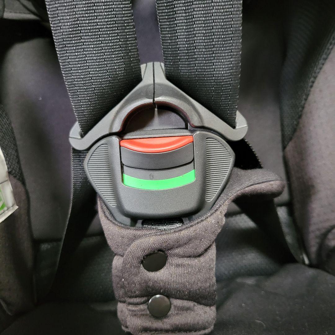 Aprica フラディアグロウ　セーフティプラス　ブラック ISOFIX
