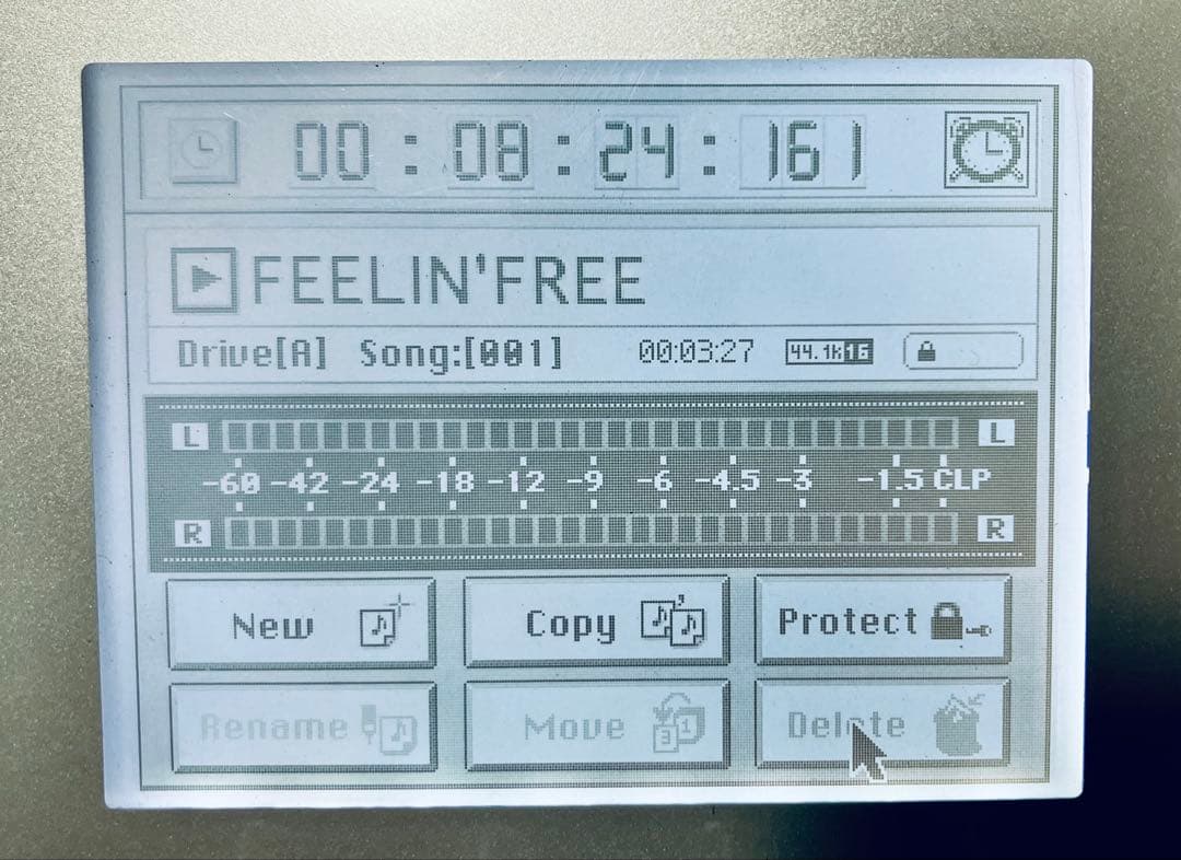 美品 KORG D3200（ペダル、USBケーブル、ソフトケース付）