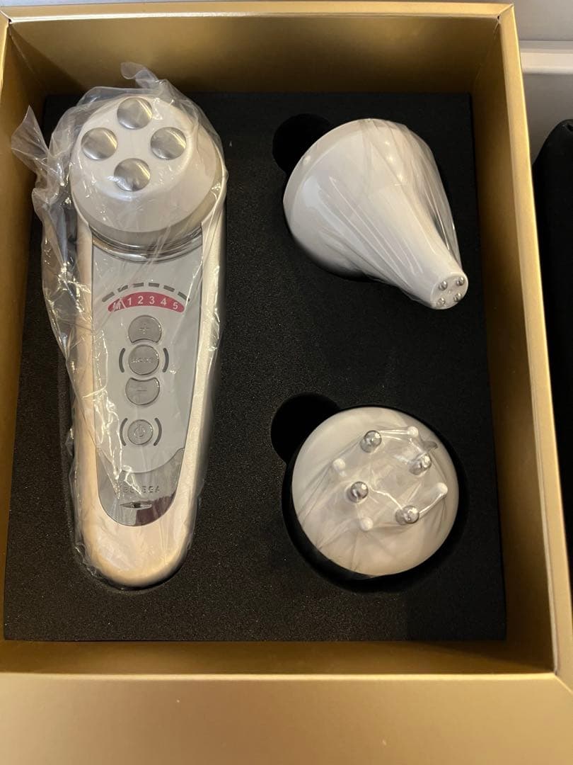 ベレガ セルキュア4Tプラス 美品 専用コットン、ローション付き