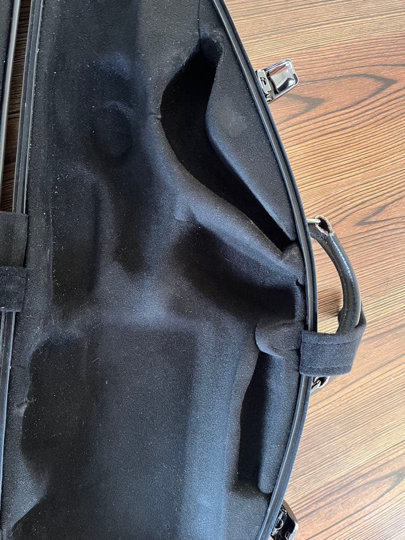 vivace アルトサックス ハードケース ストラップ付き