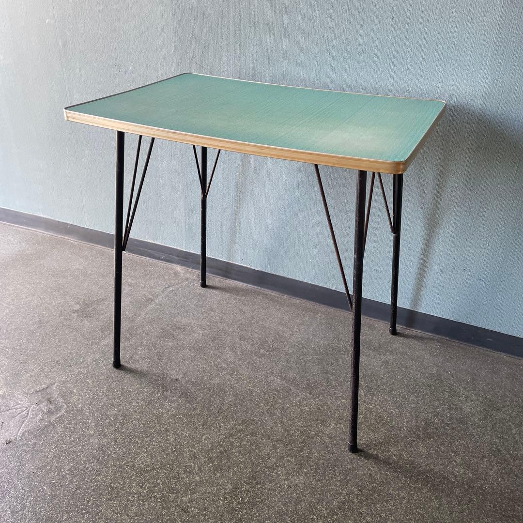 鉄脚テーブル　昭和レトロ