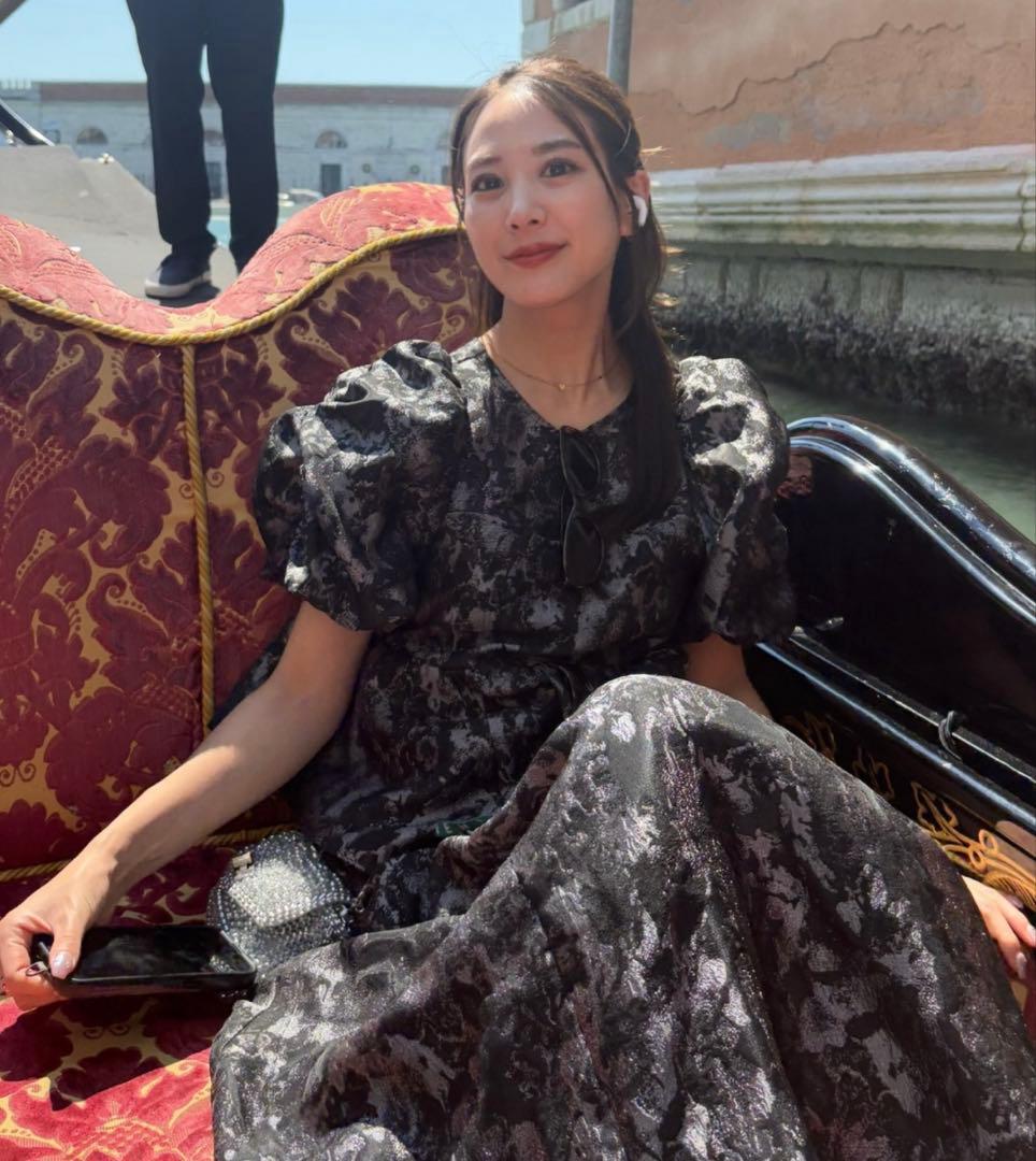 ANDRESD バブルスリーブギャザードドレス DONOBAN（ドノバン） ドレス 「ANDRESD」bubble sleeve jacquard dress