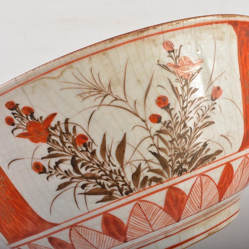 九谷焼 古九谷 赤絵金彩 窓絵 山水人物花文 三ッ組鉢 D