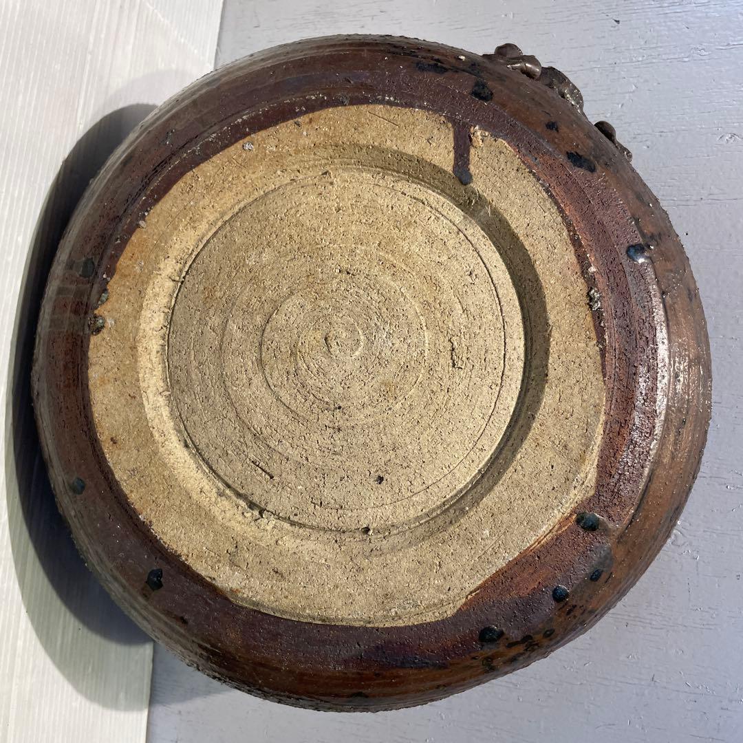 カエル付き信楽焼花器　骨董品　時代物　希少品　ヴィンテージ品　一品物　早い者勝ち