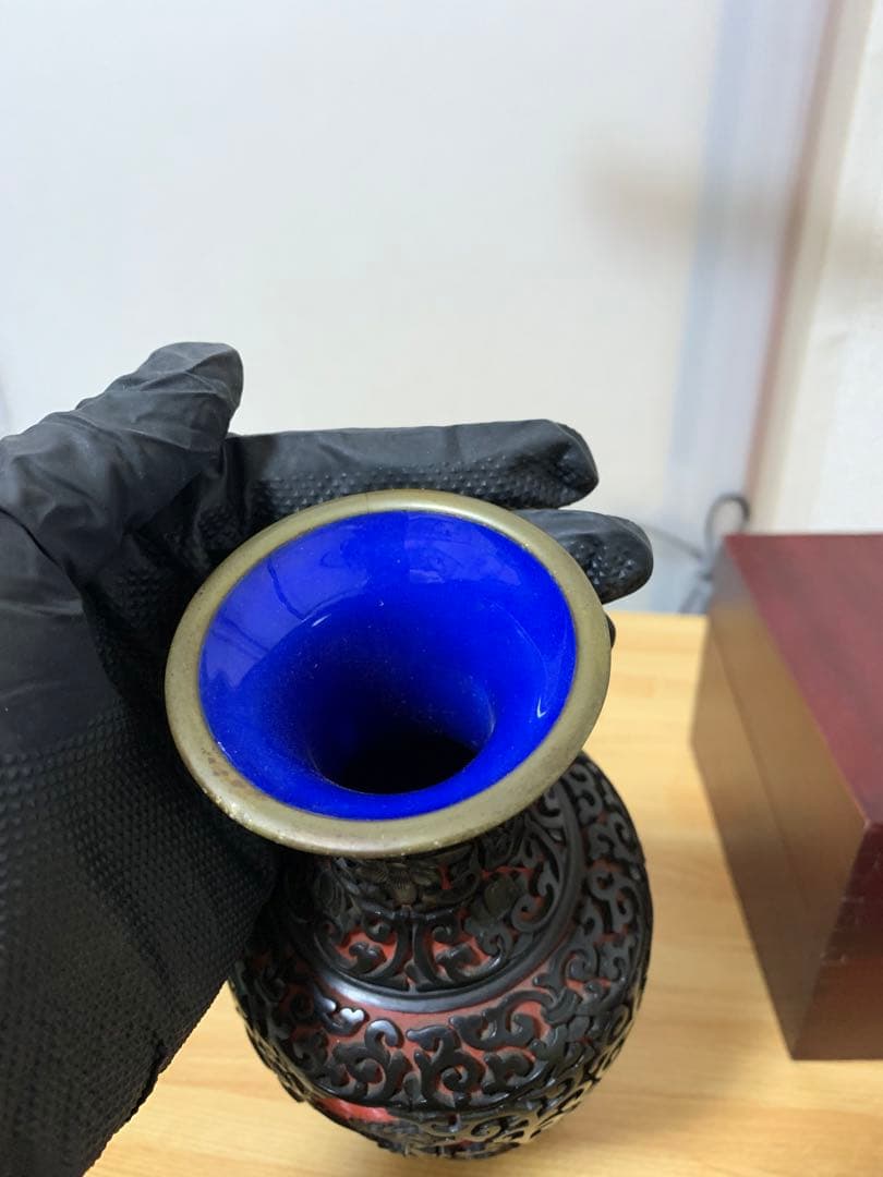 中国黒堆朱花瓶雲龍文骨董品