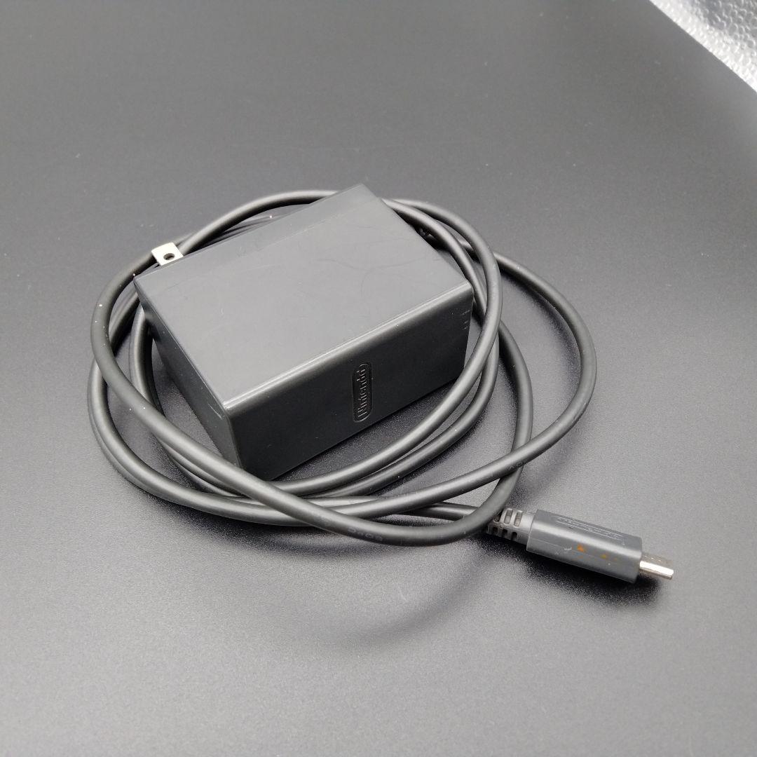 ★任天堂 Nintendo Switch 本体 付属品あり 箱無し