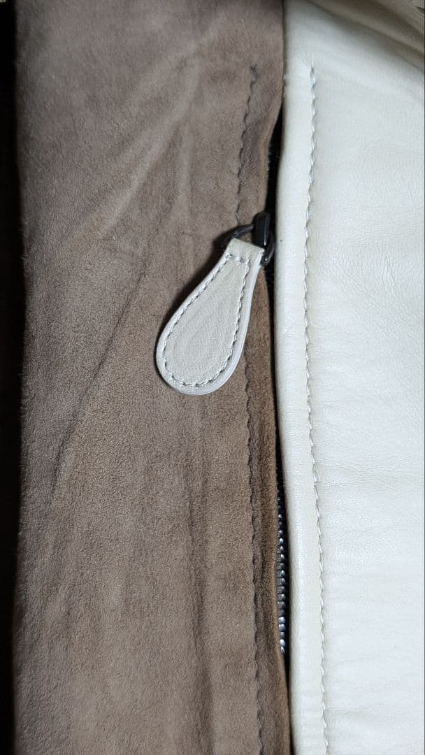 Bottega Veneta ホワイト イントレチャート ハンドバッグ 正規品