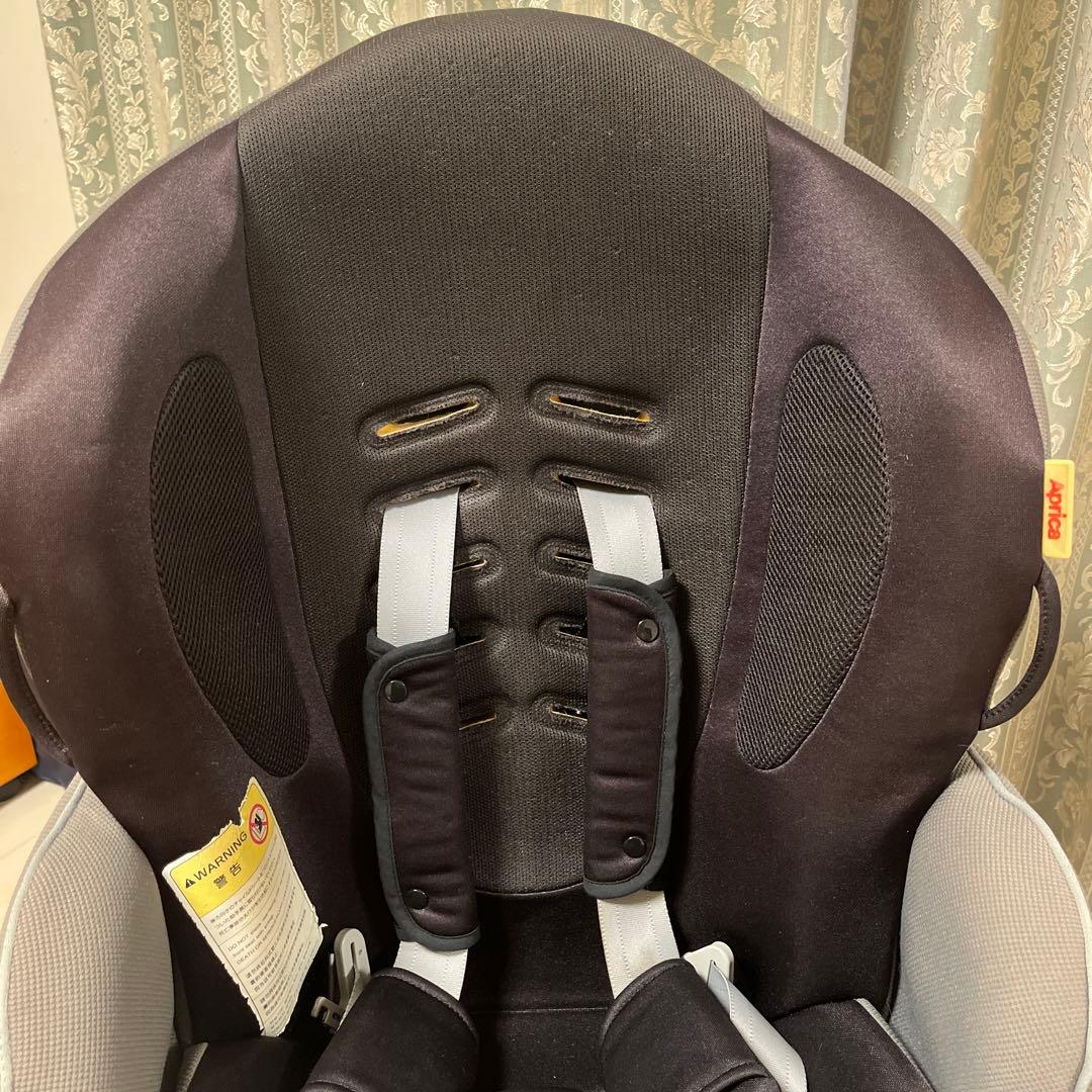 Aprica アップリカ　フラディア　回転式チャイルドシート　ブラック