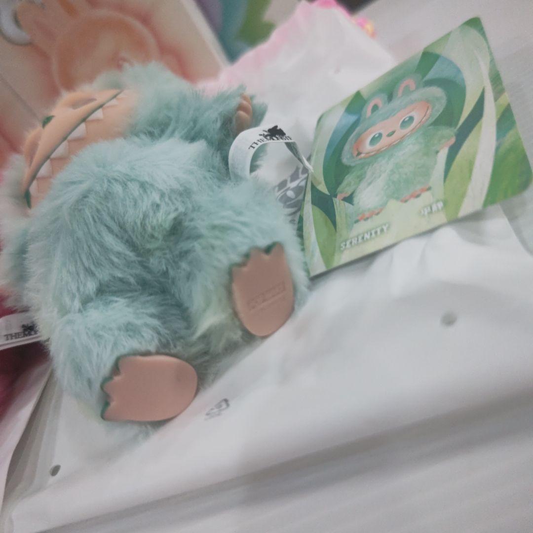 Labubu【正規品】ラブブ　エナジー　ぬいぐるみ LOVE＆SERENITY