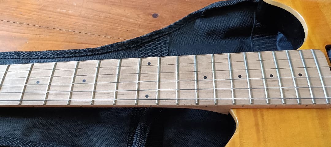 ギター sterling by Music Man AXIS