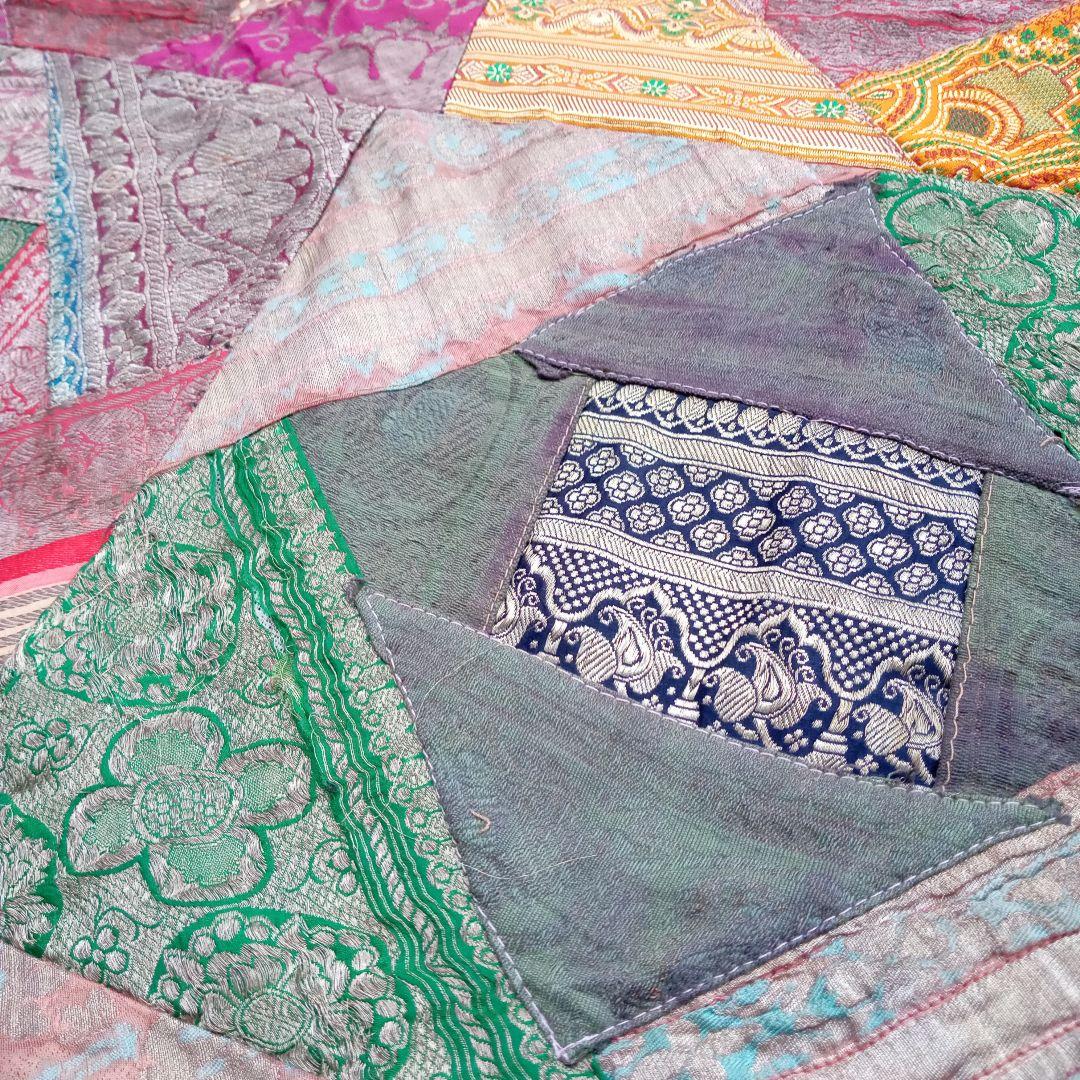 アンティーク ビンテージ インド サリー シルク パッチワーク 継ぎ接ぎ