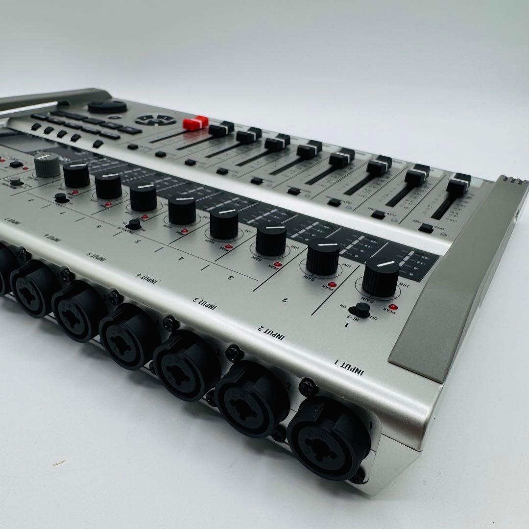 ZOOM R24 マルチトラックレコーダー