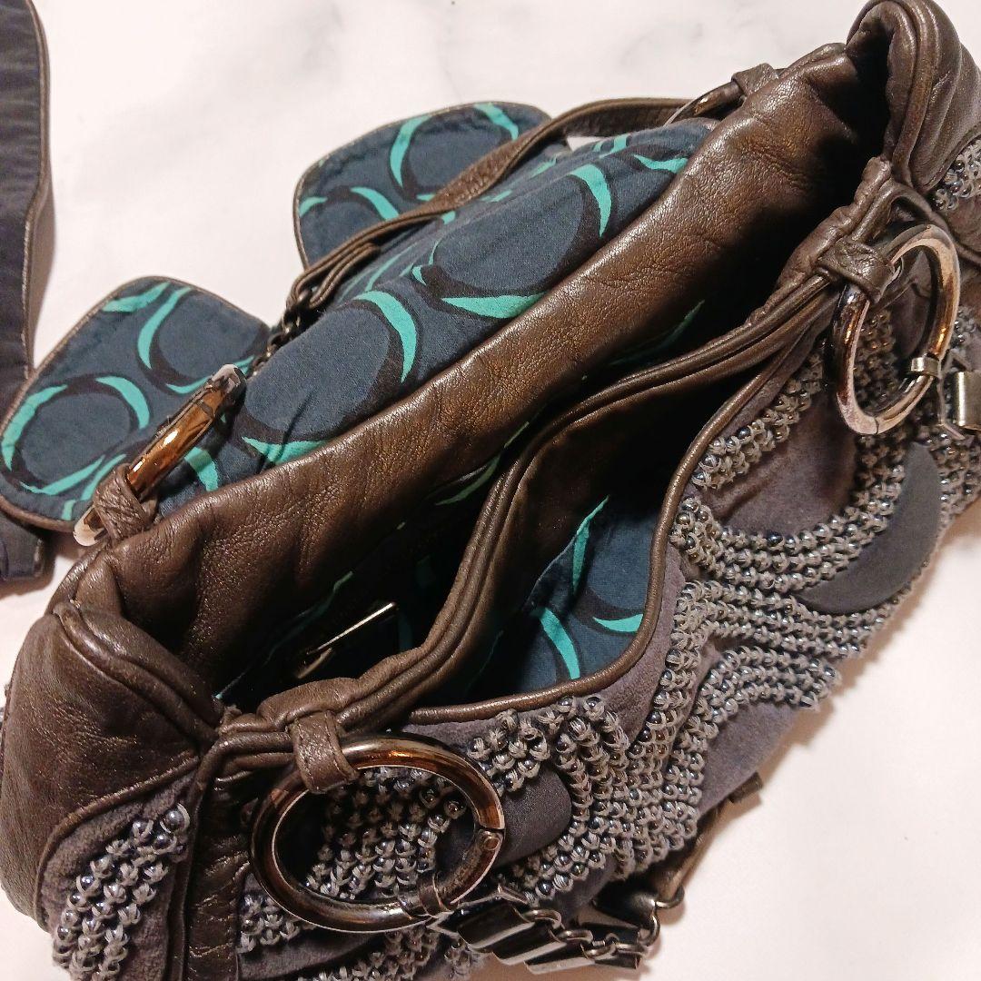 最終値下げ！ジャマンピエッシュビーズ装飾付きグレーショルダーバッグ