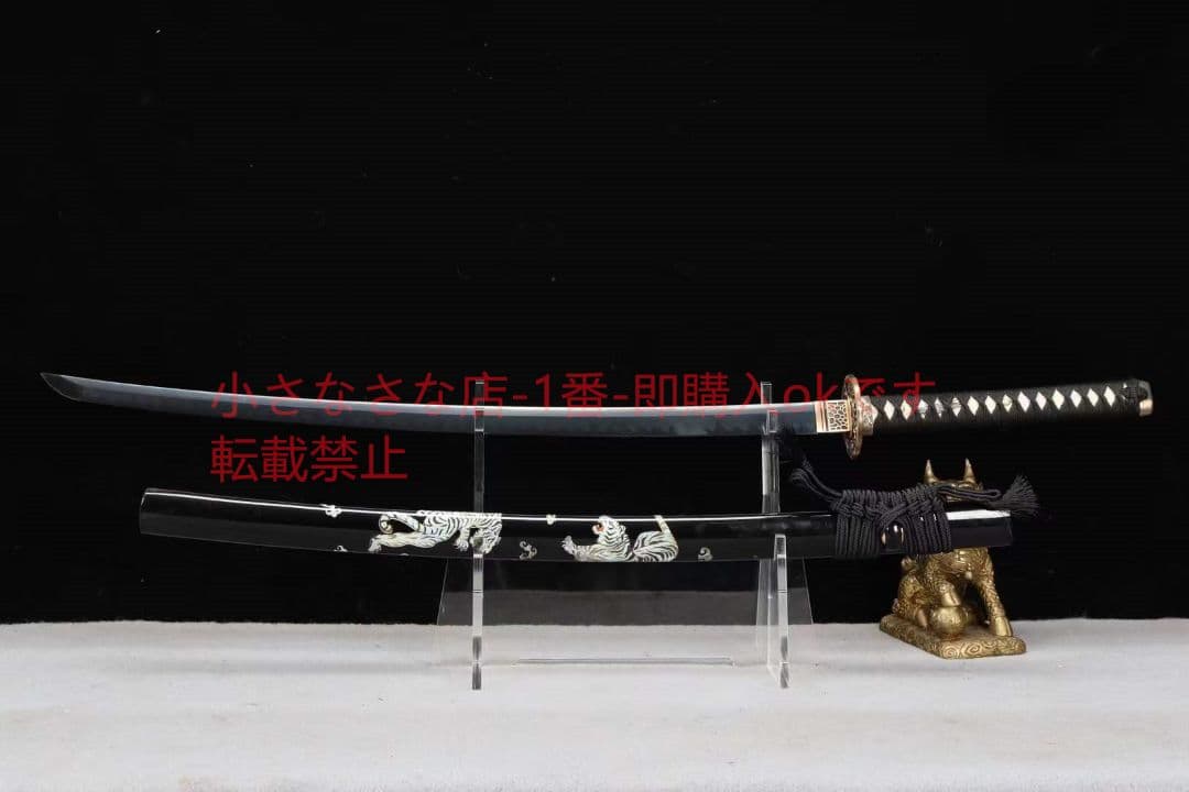 【武士の猛虎】  古兵器 武具 刀装具 日本刀 模造刀 居合刀