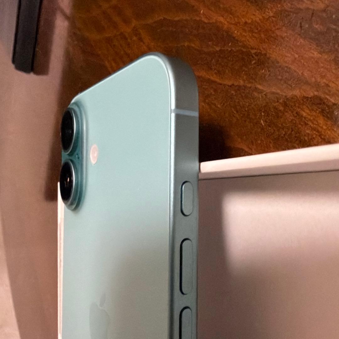 iPhone16 128GB 最大容量100% バッテリー最大容量 100% iPhone 16 Pro