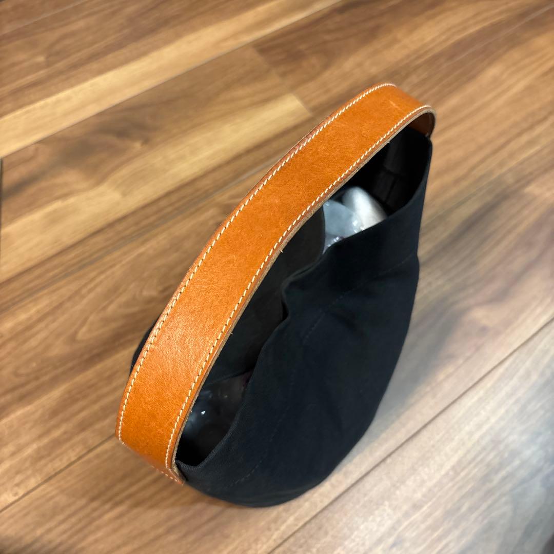 【美品】IL BISONTE イルビゾンテ キャンパス×レザー ハンドバッグ